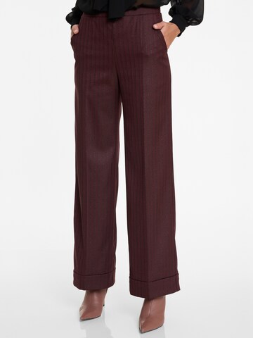 Ana Alcazar Regular Hose 'Adena' in Rot: Vorderseite