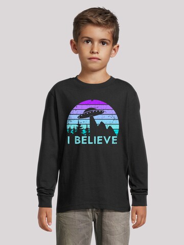 T-Shirt 'I Believe Ufo Alien Raumschiff Retro' F4NT4STIC en noir : devant