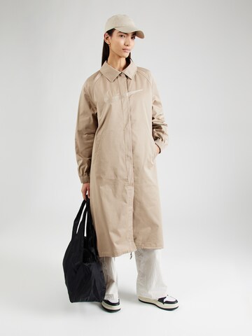 Manteau mi-saison Nike Sportswear en vert : devant