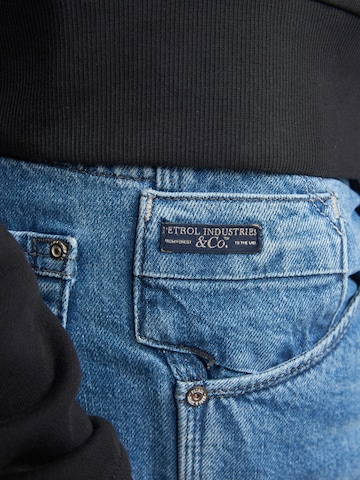 Petrol Industries Zwężany krój Jeansy w kolorze niebieski