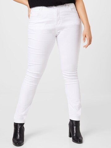 Zizzi Slimfit Jeans 'AMY' i vit: framsida