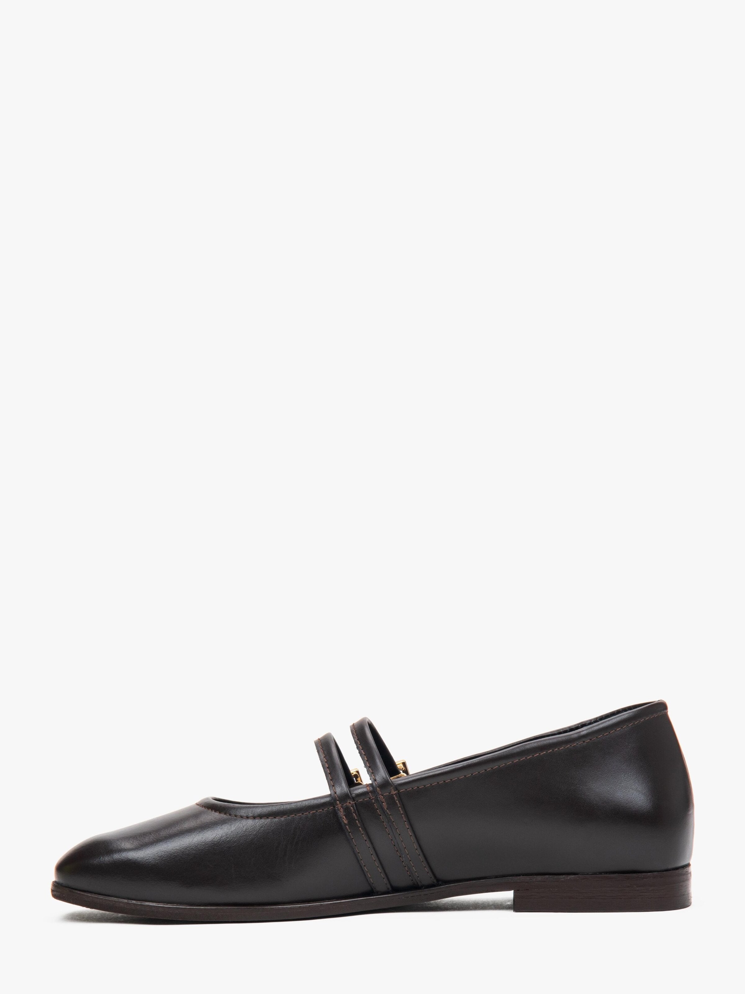 Estro Ballet Flats with Strap '09-28781' in Black