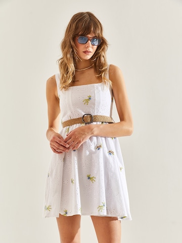 Bianco Lucci Kesämekko värissä valkoinen: etupuoli