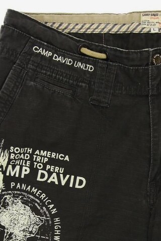 CAMP DAVID Shorts 34 in Grau