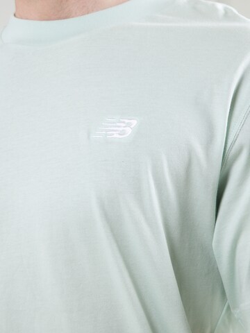new balance Shirt 'Essentials' in Green
