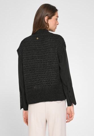 tRUE STANDARD Sweater in Black