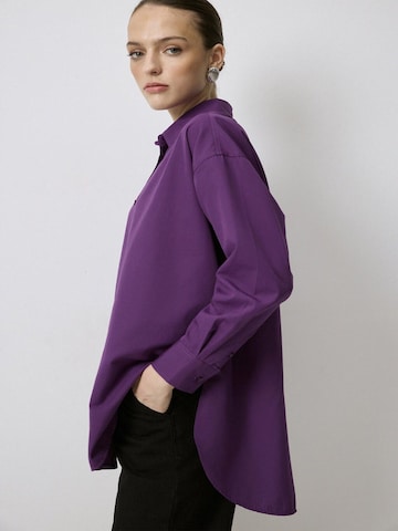 Touche Prive Shirt in Purple