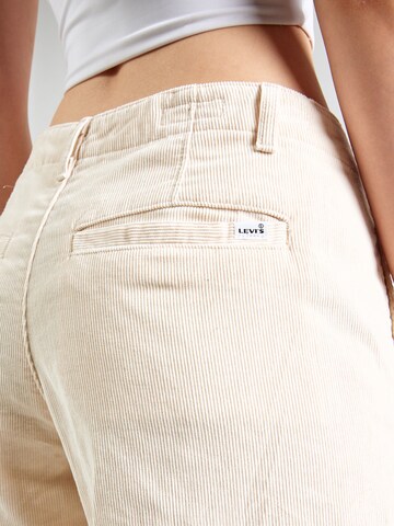 LEVI'S ® Широкий Брюки-чинос 'XL' в Белый