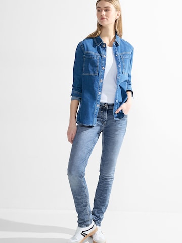 Coupe slim Jean 'Scarlett' CECIL en bleu