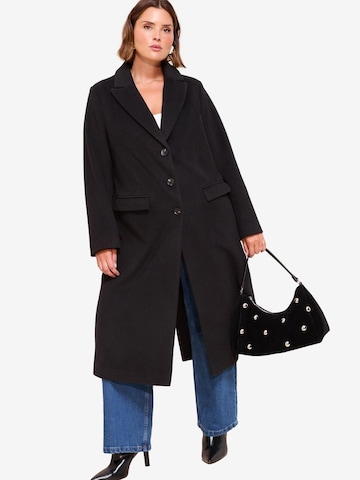 Friends Like These Mantel in Schwarz: Vorderseite