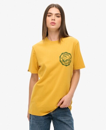 T-shirt oversize Superdry en jaune : devant