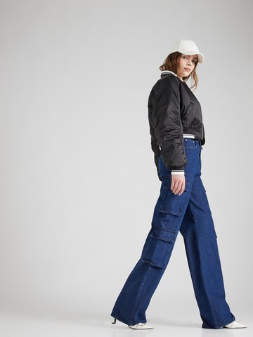 GLAMOROUS Wide Leg Cargojeans i blå