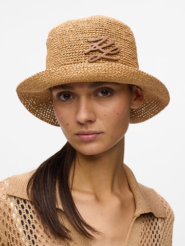 bēšs Karl Lagerfeld Hūte: no priekšpuses