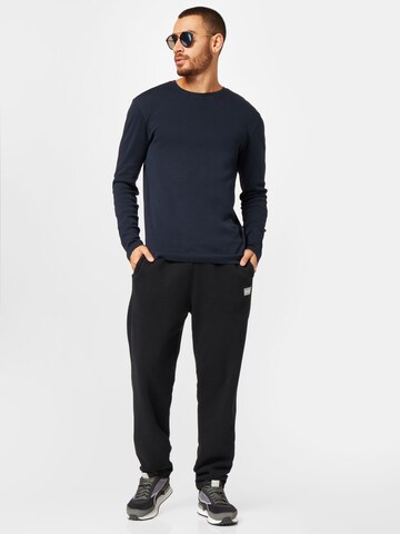 HOLLISTER Regular Trousers in Black