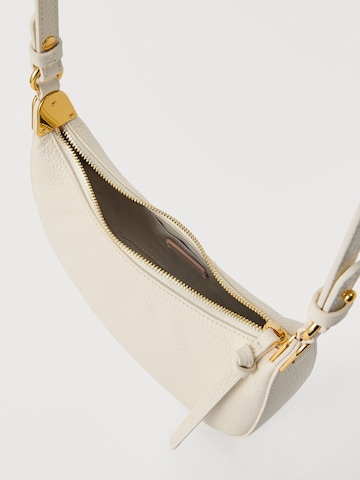 Coccinelle Axelremsväska 'FUJIKO' i beige