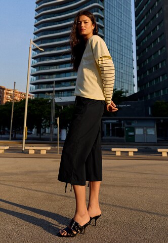 Loosefit Pantaloni di Bershka in nero