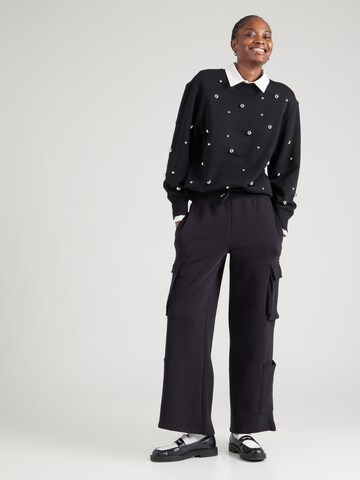 Sublevel Loose fit Cargo Pants in Black