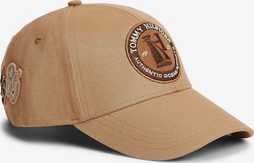 Casquette TOMMY HILFIGER en marron : devant