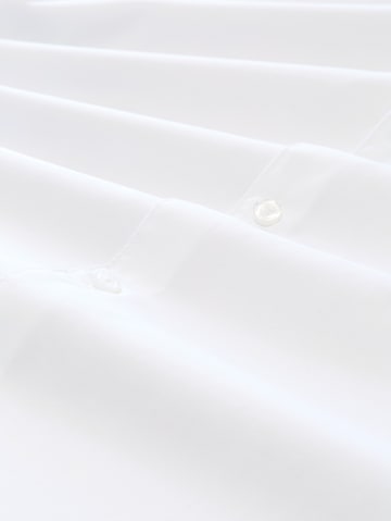 Coupe regular Chemise business TOM TAILOR en blanc