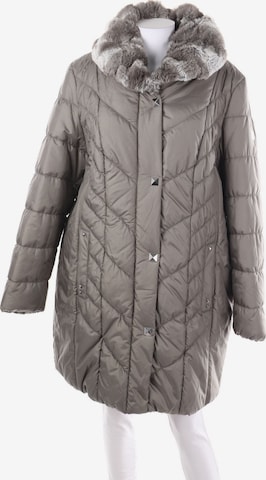 Betty Barclay Jacket & Coat in XXL in Grey: front