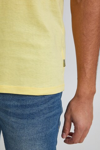 BLEND - Camiseta 'Camillo' en amarillo