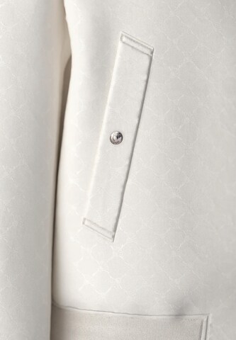 STRELLSON Between-Season Jacket in White