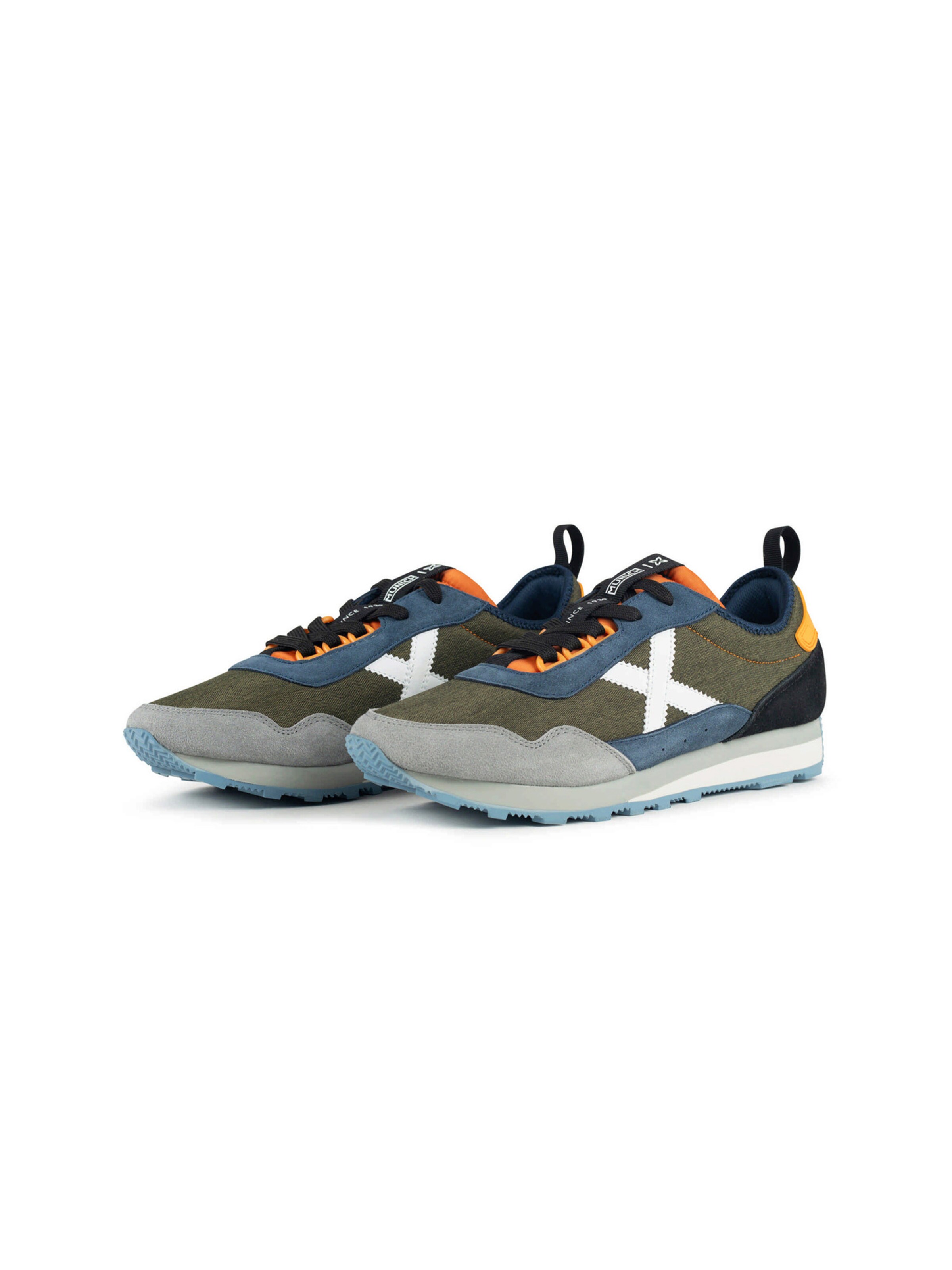 MUNICH Platform trainers 'Um' in Blue