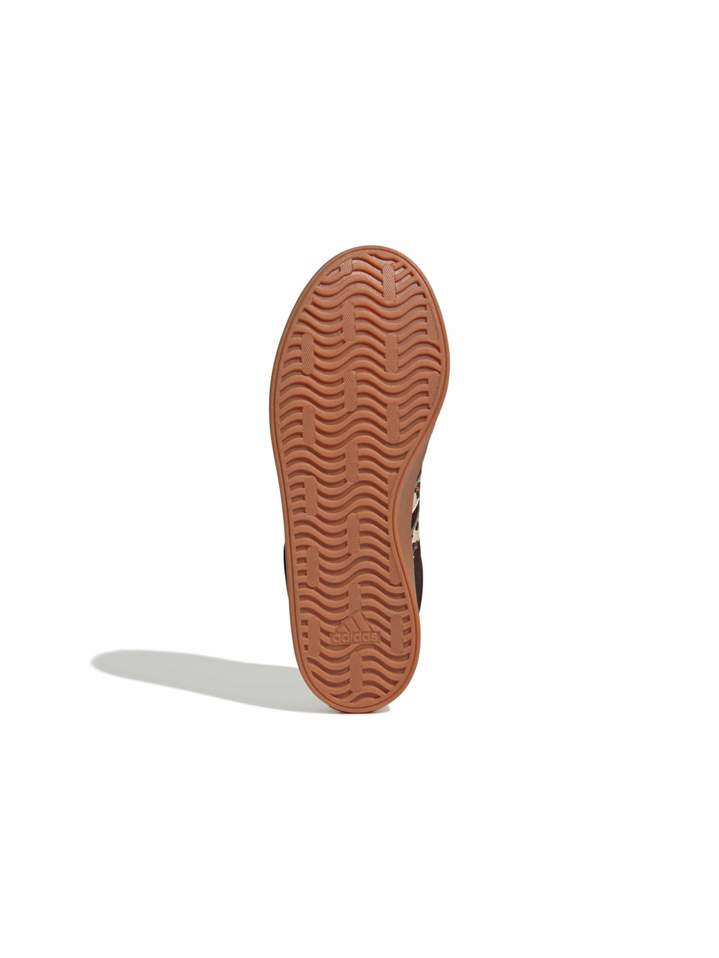 brūns ADIDAS SPORTSWEAR Zemie brīvā laika apavi 'Court 3.0'