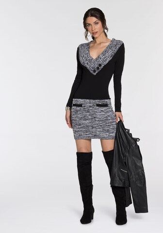 MELROSE Knitted dress in Grey