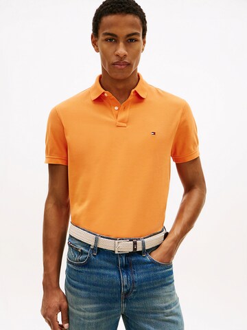 T-Shirt TOMMY HILFIGER en orange : devant