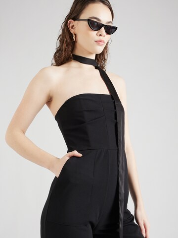 Tuta jumpsuit 'NOE' di TFNC in nero