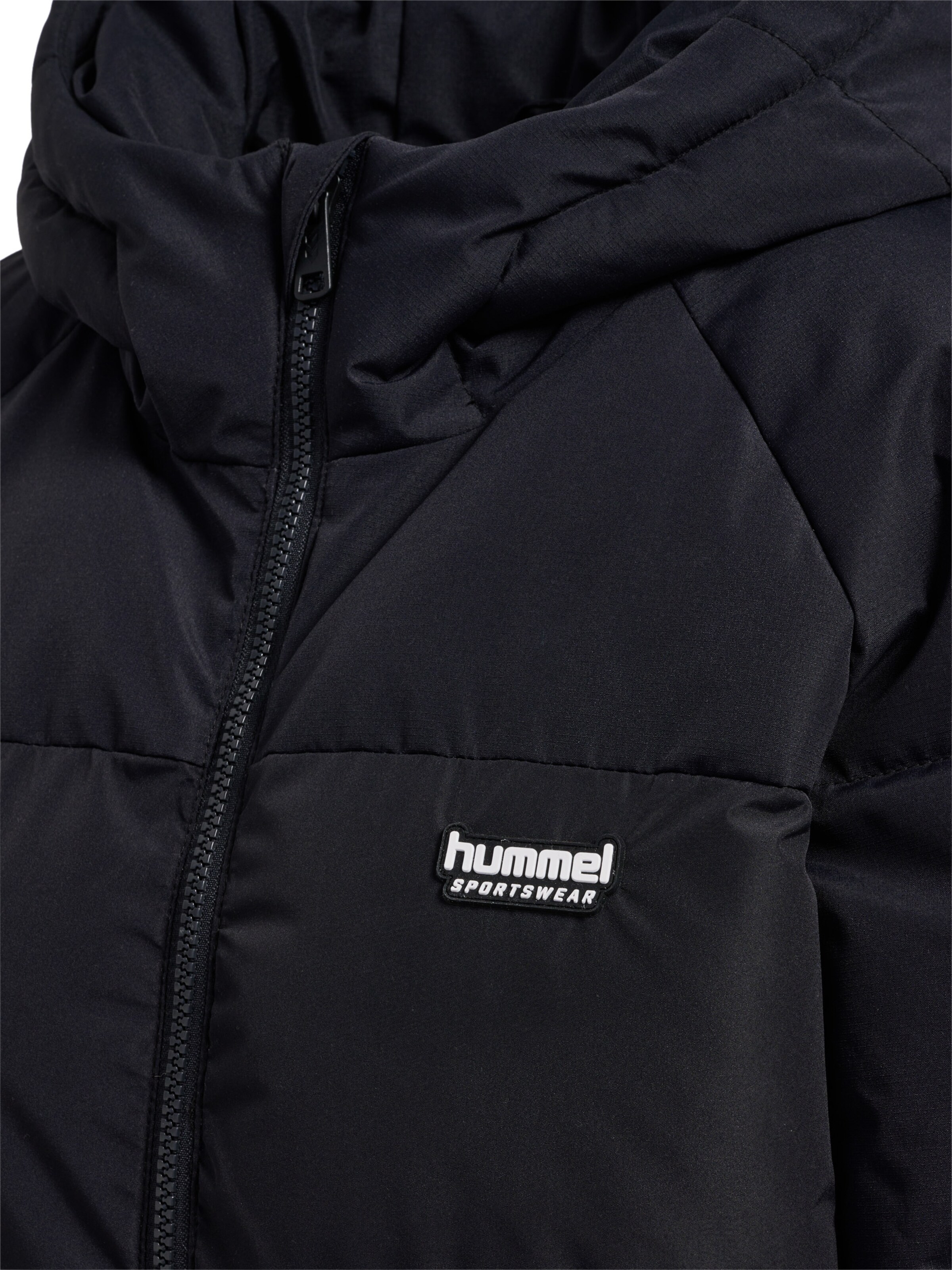 Hummel Jacke in Schwarz