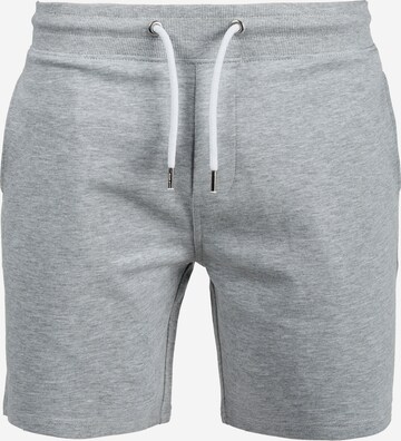 !Solid Regular Sweatshorts 'Tamp' in Grau: predná strana