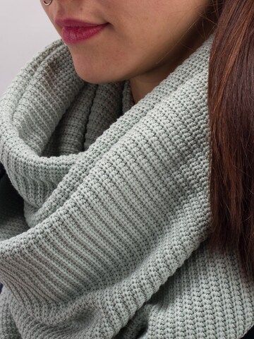 Manufaktur13 Tube Scarf in Green