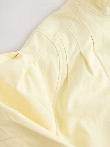 Next Tussenjas in Geel