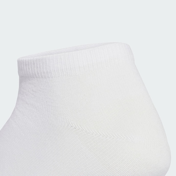 Chaussettes de sport ADIDAS SPORTSWEAR en blanc