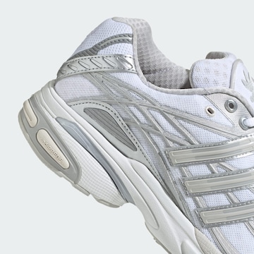 Baskets basses 'Adistar Cushion' ADIDAS ORIGINALS en blanc