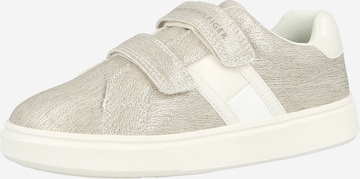 TOMMY HILFIGER Tennarit 'HECTOR' värissä beige: etupuoli