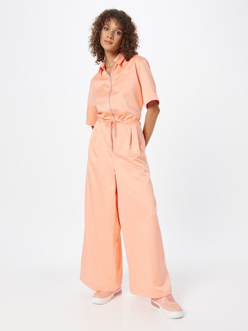 Tuta jumpsuit di Jordan in arancione: frontale