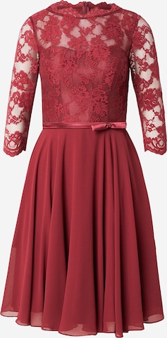 Rochie de seară de la mascara pe roșu: față