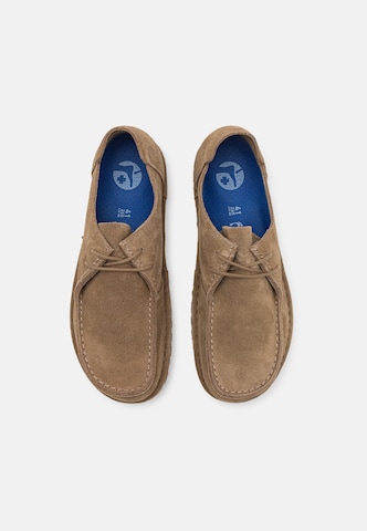Mocasini 'Utti' de la BIRKENSTOCK pe maro