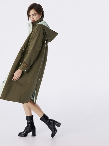 Manteau mi-saison Twist en vert