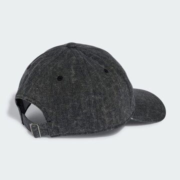ADIDAS ORIGINALS Čepice – černá