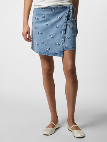 Jupe 'PCFlora' PIECES en bleu : devant