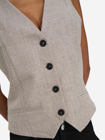Tailleur di ONLY in grigio