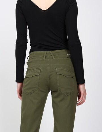 Gang Tapered Hose in Grün
