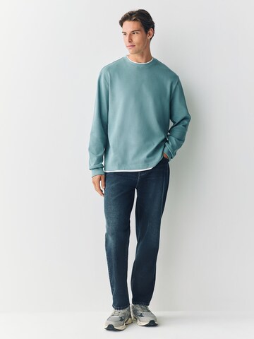 Tricou de la Next pe verde