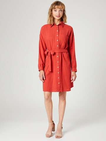 Guido Maria Kretschmer Women - Vestido camisero 'Marion' en rojo: frente