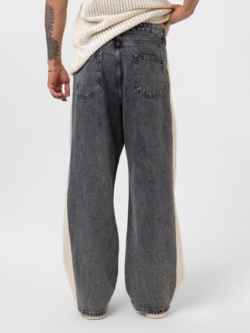 Baggy Jean 'Jorn' Dandalo en gris
