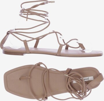 Pull&Bear Sandals & High-Heeled Sandals in 40 in Beige: front
